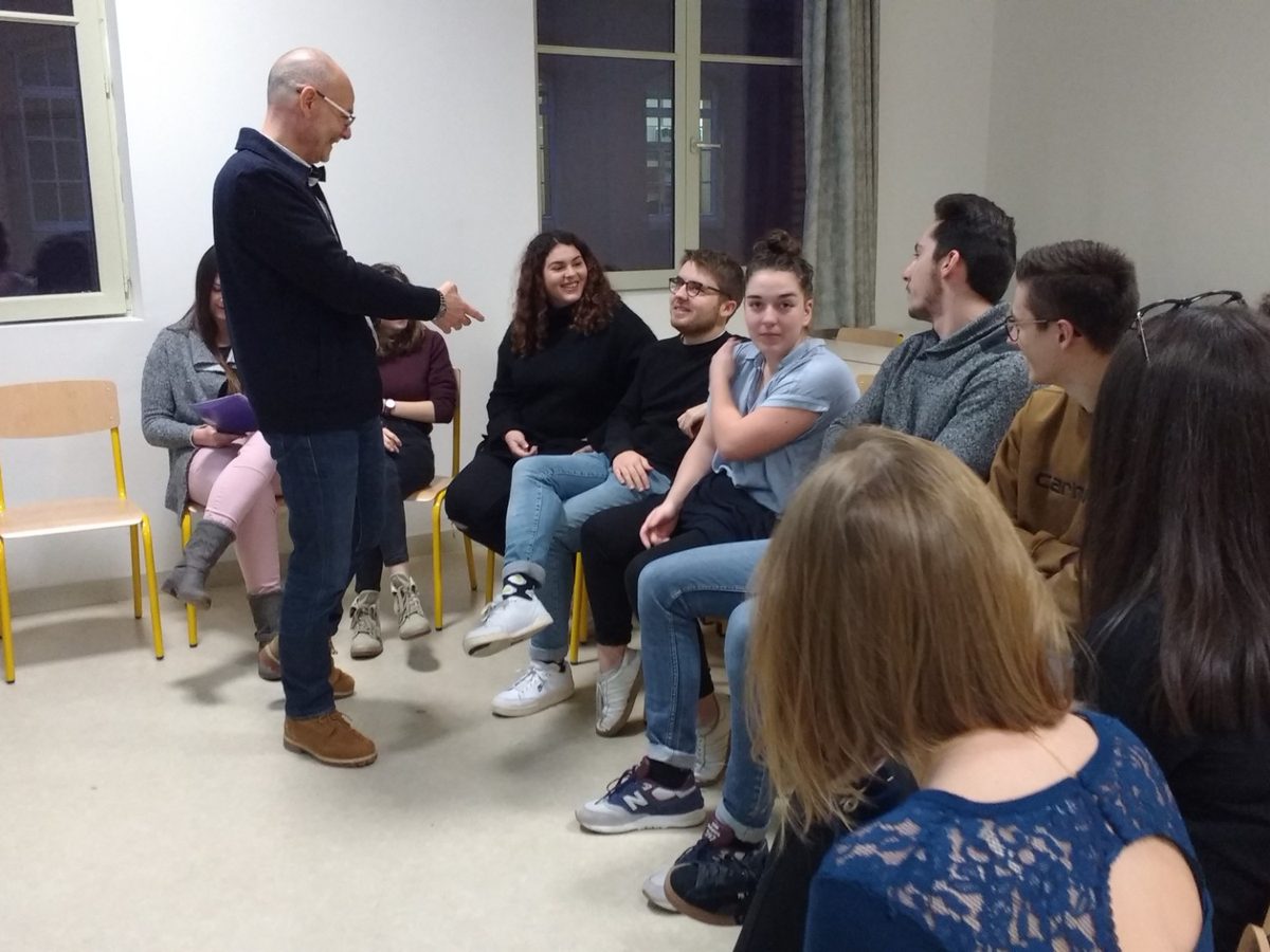 Atelier d'orientation, échange en groupe
